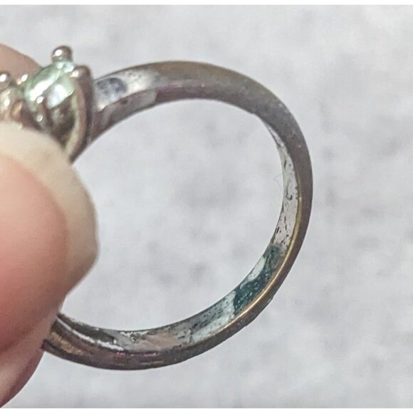 Glam Five Gem Silver Tone Fashion Ring Size 8 - Picture 5 of 14